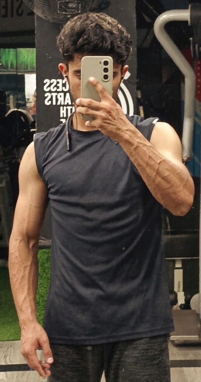 ZAEEM KAMRAN